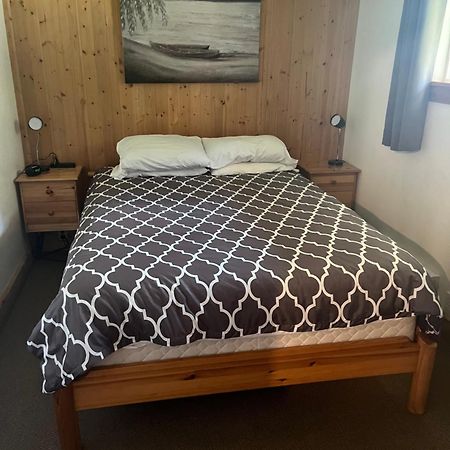 Viewpoint Rv & Cottages Salmon Arm Exterior foto